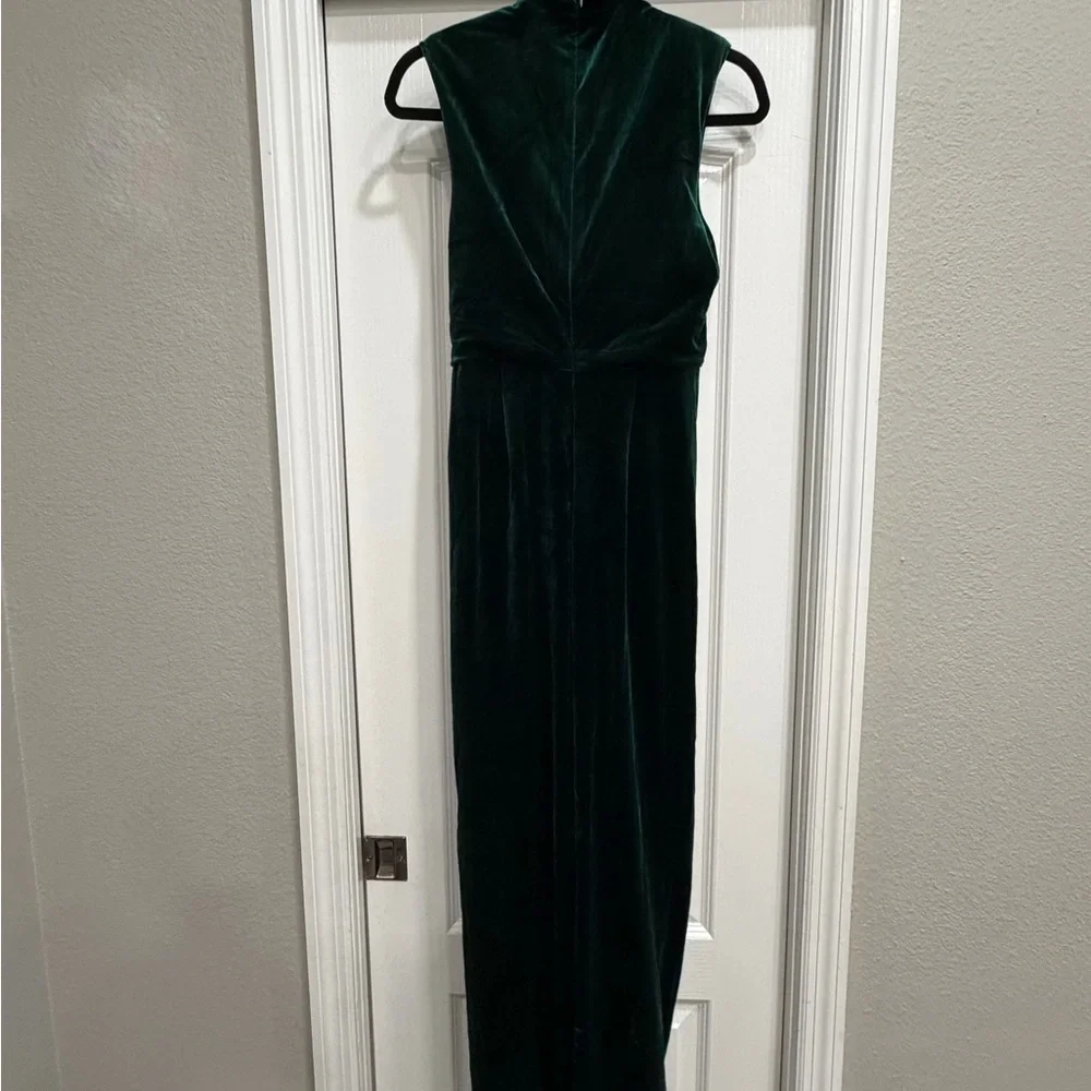Lulu's Emerald Green Velvet Ruched Maxi Dress